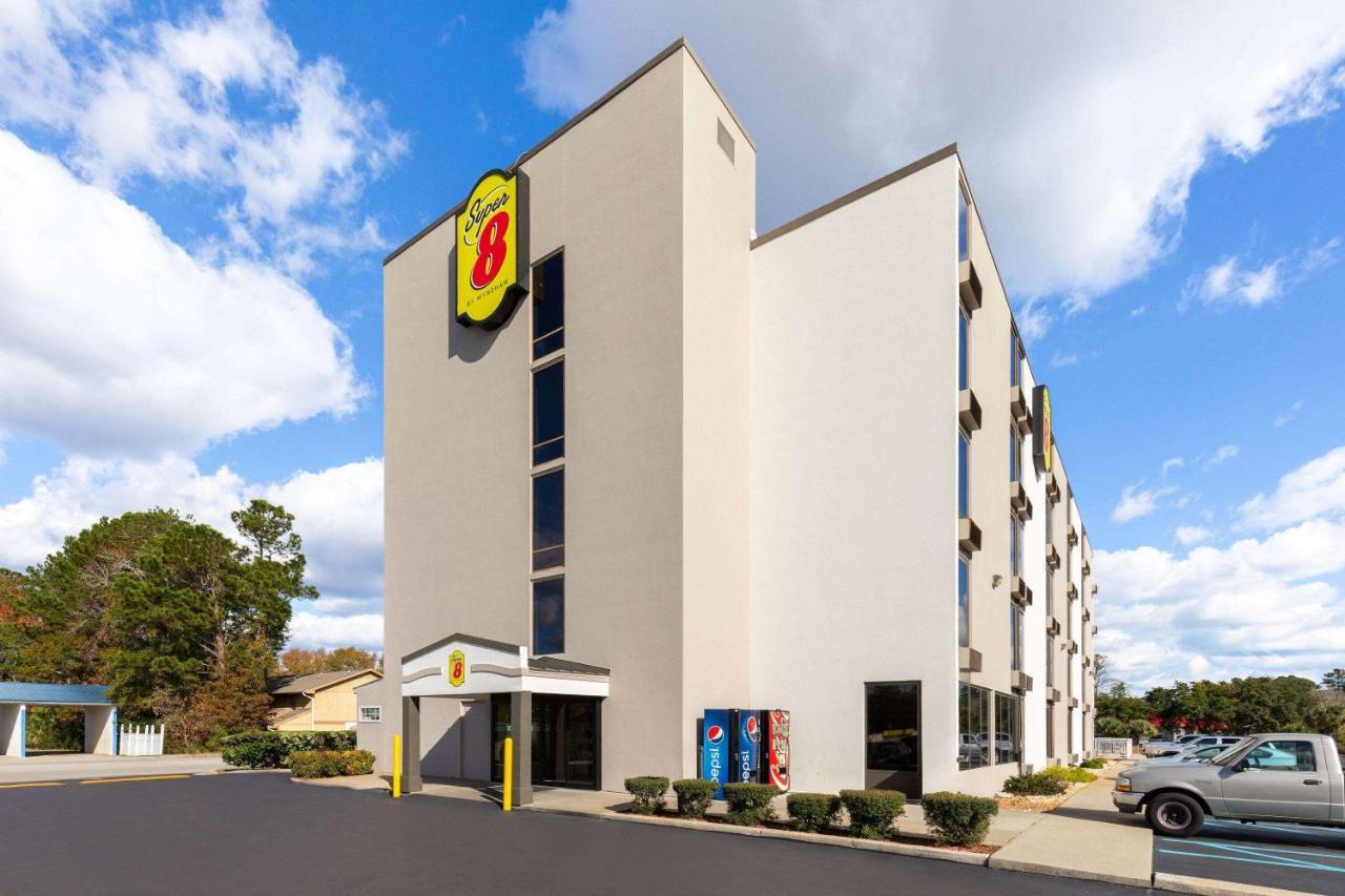 Super 8 By Wyndham Myrtle Beach/Market Common Area Dış mekan fotoğraf